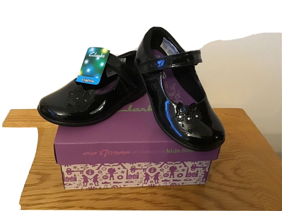 Girls shoes store size 7.5