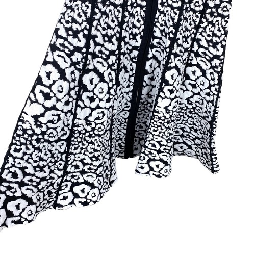 Parker Dress Women’s Size XS Black White Mini Jacquard Ponte Full Front Zip - Picture 4 of 10