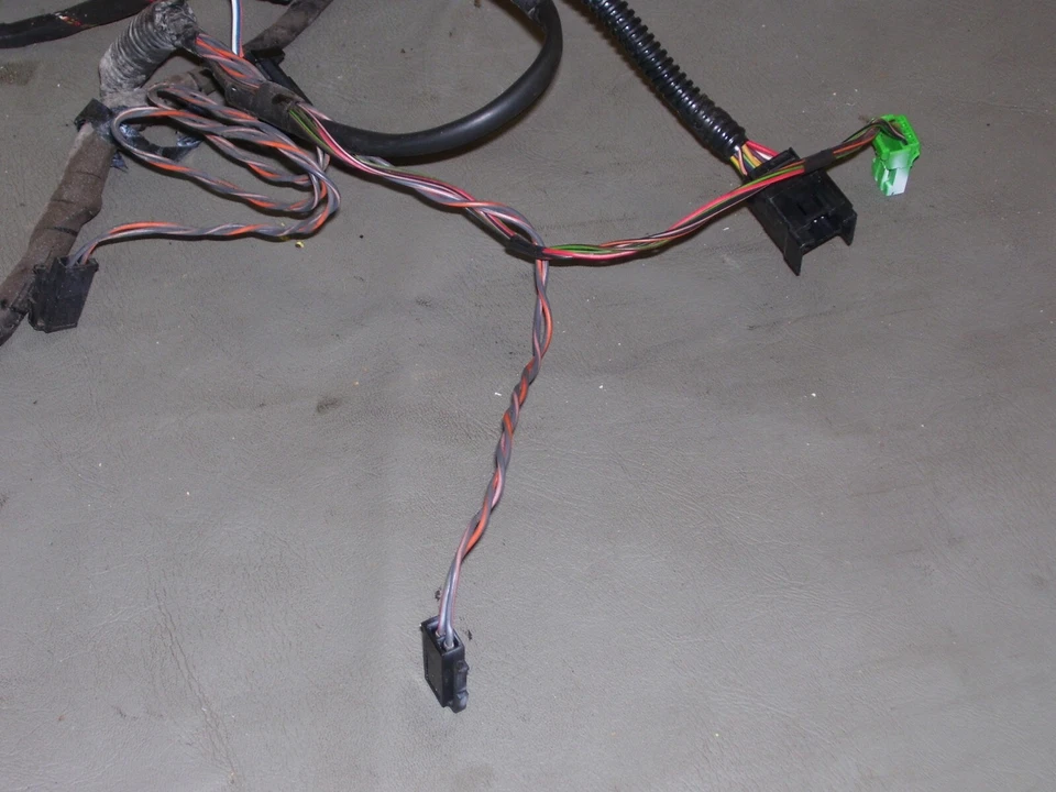 Arnés de cableado espejo retrovisor puerta delantera derecha original Jaguar xj8 1998 LNC3190CG Foto 2 de 4