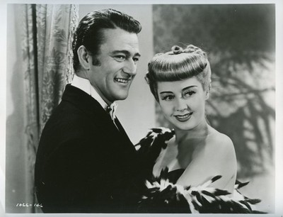 LADY FOR A NIGHT 8x10 b/w Press Photo / John Wayne & Joan Blondell