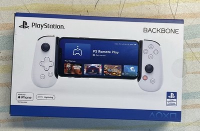 Backbone One PlayStation Edition Mobile Gaming Controller for iPhone White