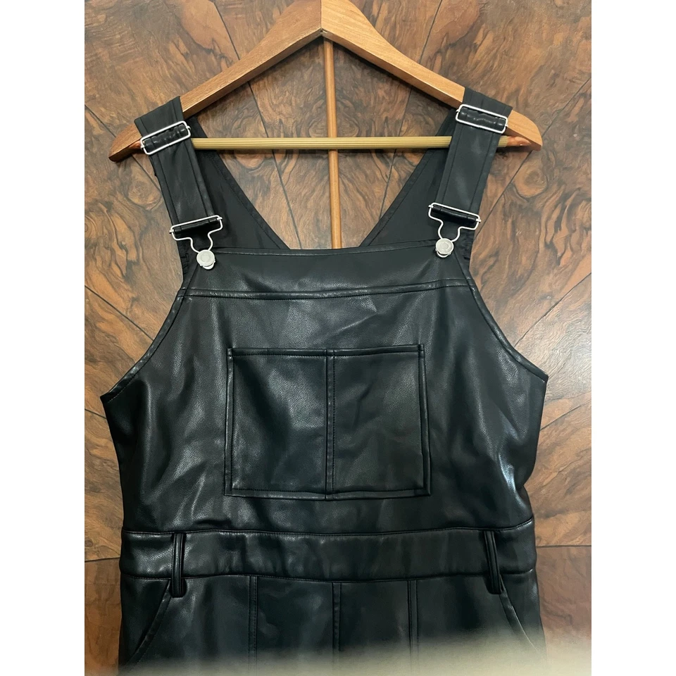 Macacão SEVEN FOR ALL HUMANITY Couro Sintético Médio/M Preto - Imagem 4 de 4