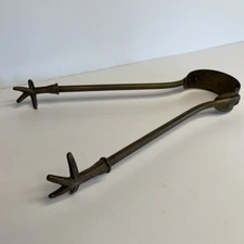 Vintage Antique solid Brass Fireplace Coal Grabber Clawed Tongs 10”
