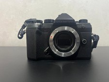 Olympus OM-D E-M5 Mark III - Appareil photo hybrid - Très bon état