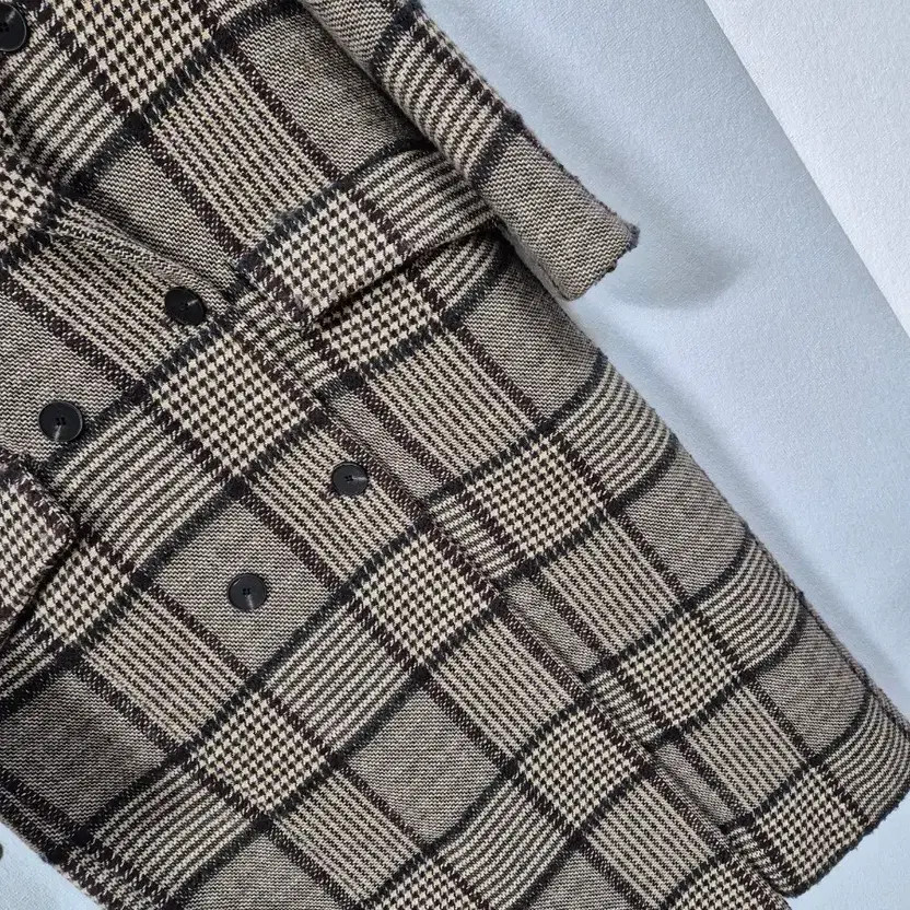 Nuvo Check Pattern Double Button Wool Coat - Size… - image 8