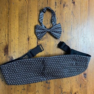 Bill Blass Silk Cummerbund Bow Tie Set Black White Gray Geometric Diamond