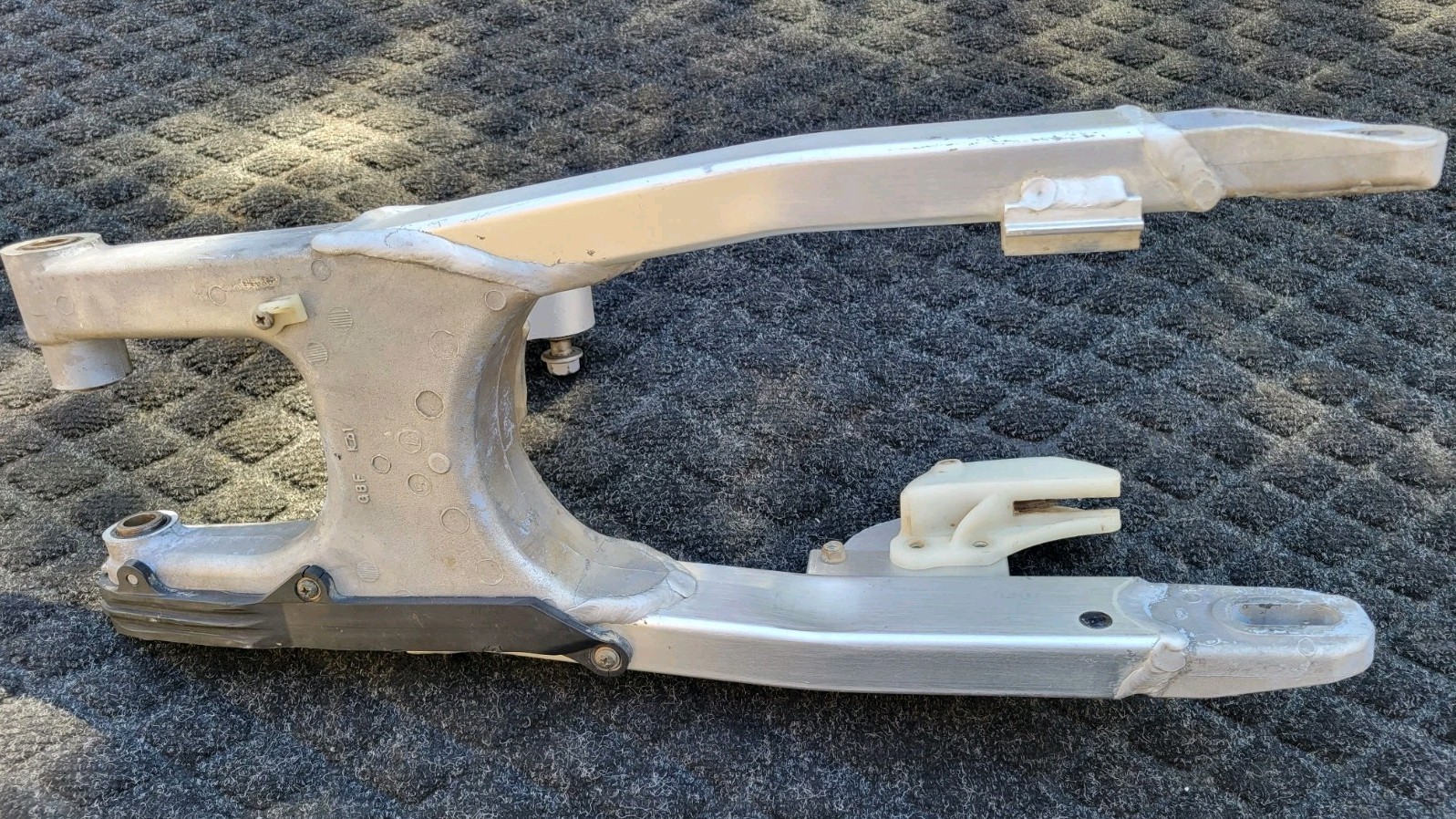 2002  HONDA CR80RB  OEM Big Wheel Swingarm Swing Arm SHOCK LINKAGE 