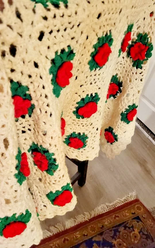 Vintage 3D Rose Granny Square Afghan Cottagecore Sofa Accent Blanket Apx 66x45 - Image 3 of 4