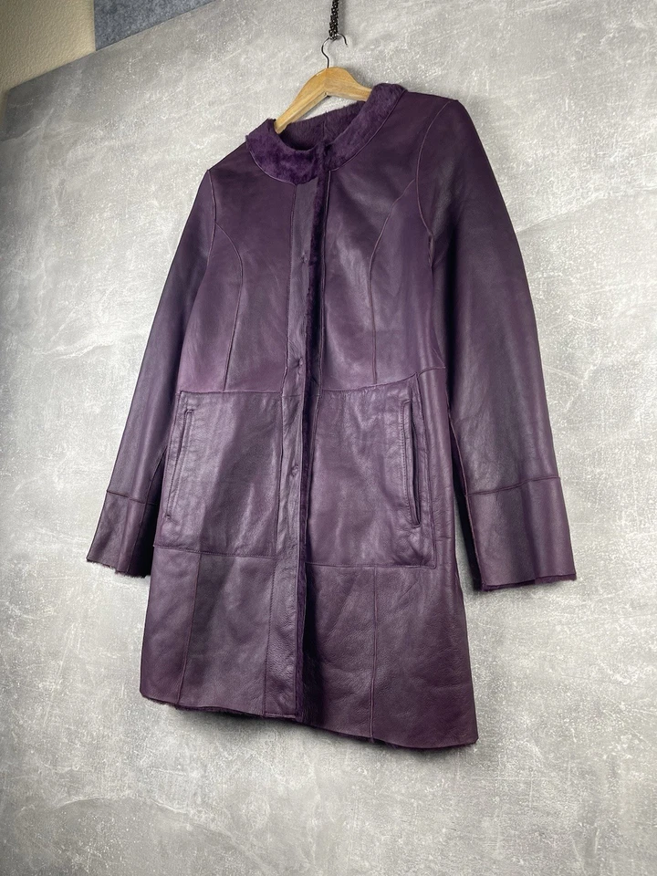 Abrigo DROMe Italiano Piel de Oveja y Cordero Cuero Berenjena Púrpura Talla M Foto 3 de 4