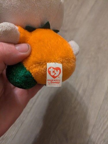 Ty Beanie Baby Hello Kitty Halloween Pumpkin Outfit 6" Collectors Plush - Picture 3 of 4