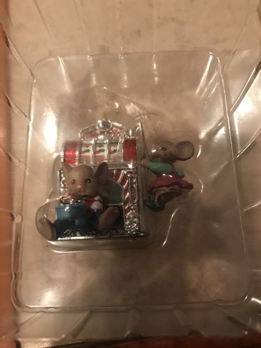 ENESCO CHRISTMAS ORNAMENT: SLOTS OF LUCK 2nd in CASINO Series MOUSE at SLOTS New - Picture 7 of 7