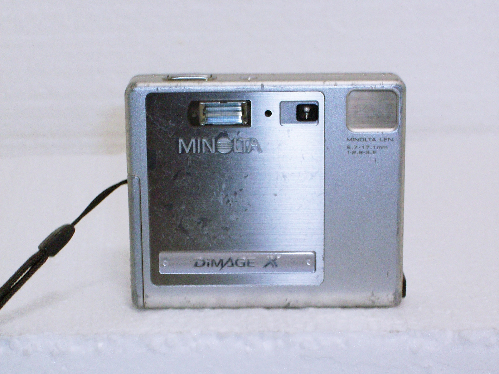 Konica Minolta DiMAGE X 2.0MP Digital Camera - Silver for sale online | eBay