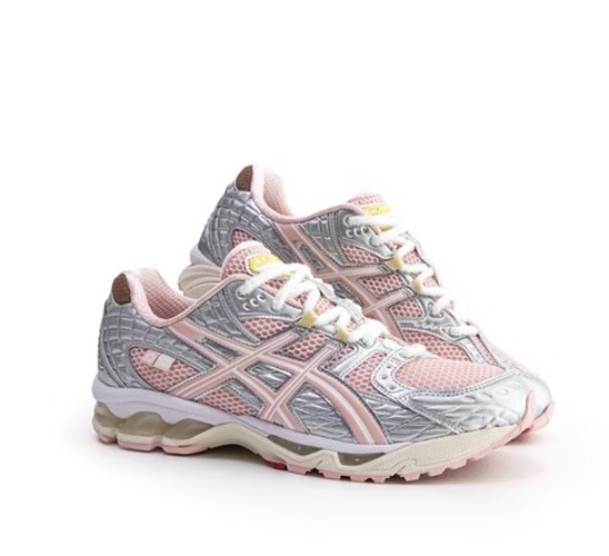 靴 VANDY THE PINK asics GEL-NIMBUS 10.1 VANDY THE PINK X ASICS GEL NIMBUS 10.1 BANANA SPLIT