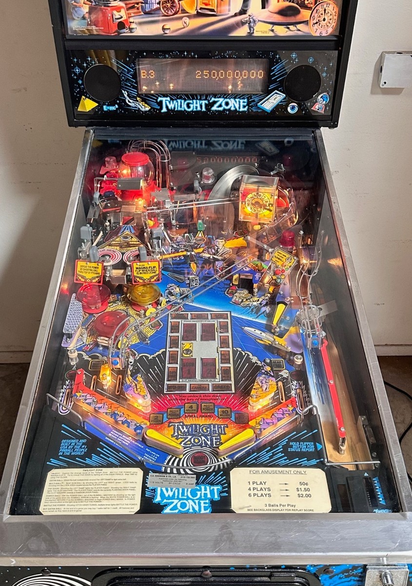 PINBALL ゲーム機 Digital Arcade Pinball Machine for Adults - Customizable OEM
