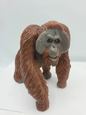Bornean Orangutan 2010 Safari Ltd 5" Tall Realistic Toy Animal Figure Ape EUC 