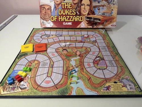 Vintage 1981 Ideal Toy THE DUKES OF HAZZARD Warner Bros BOARD GAME in BOX