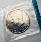 1975/76-P JFK GEM BU Half $ ~ Sealed Mint Cello ~ From 1975 Mint Set ~ Tone~ H96