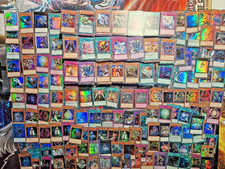 Yu-Gi-Oh! Kartensammlung  Ca. 3000 Karten/ Holos/ Staples.