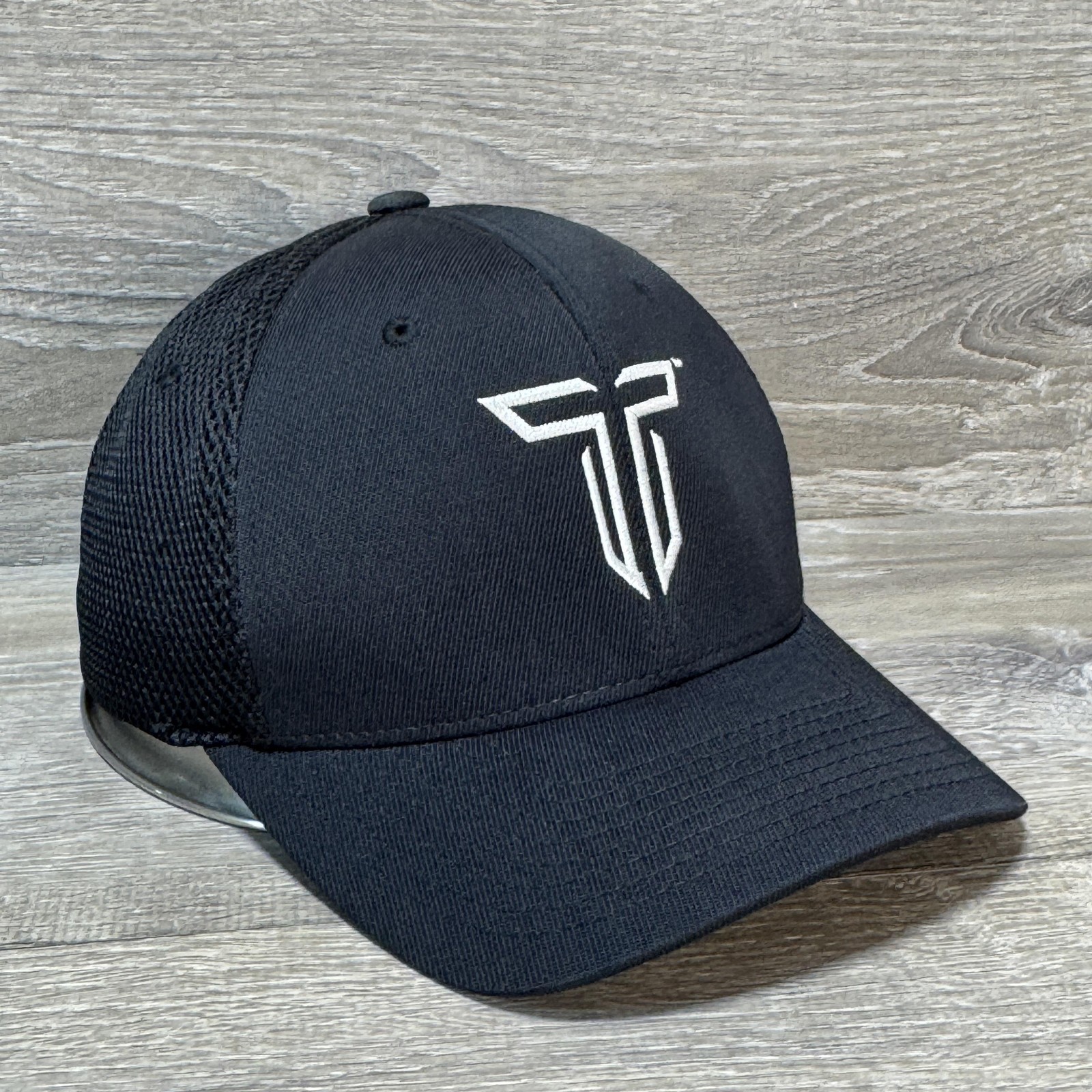 Titan Ballistics Hat Cap Fitted Mens L-XL Black Mesh Trucker Embroidered Flexfit