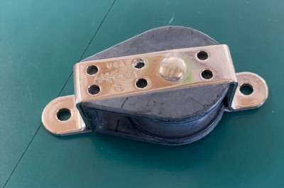 Harken 38mm Cheek Big Bullet Block