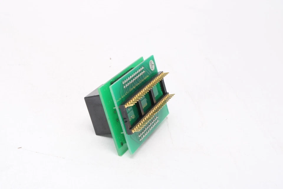 Programador universal inteligente con accesorios Advantech Equipment LabTool-48 Foto 3 de 4