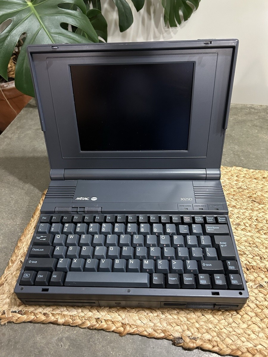 Vintage Mitac 3025D Laptop Computer For Parts Untested No Cord