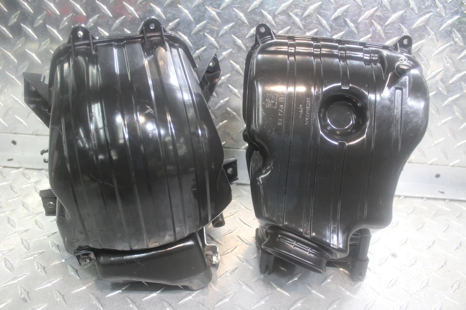 Honda CBR250R 2011 caja de aire completa caja de filtro de admisión de aire 17235-KYJ-900 Foto 4 de 4