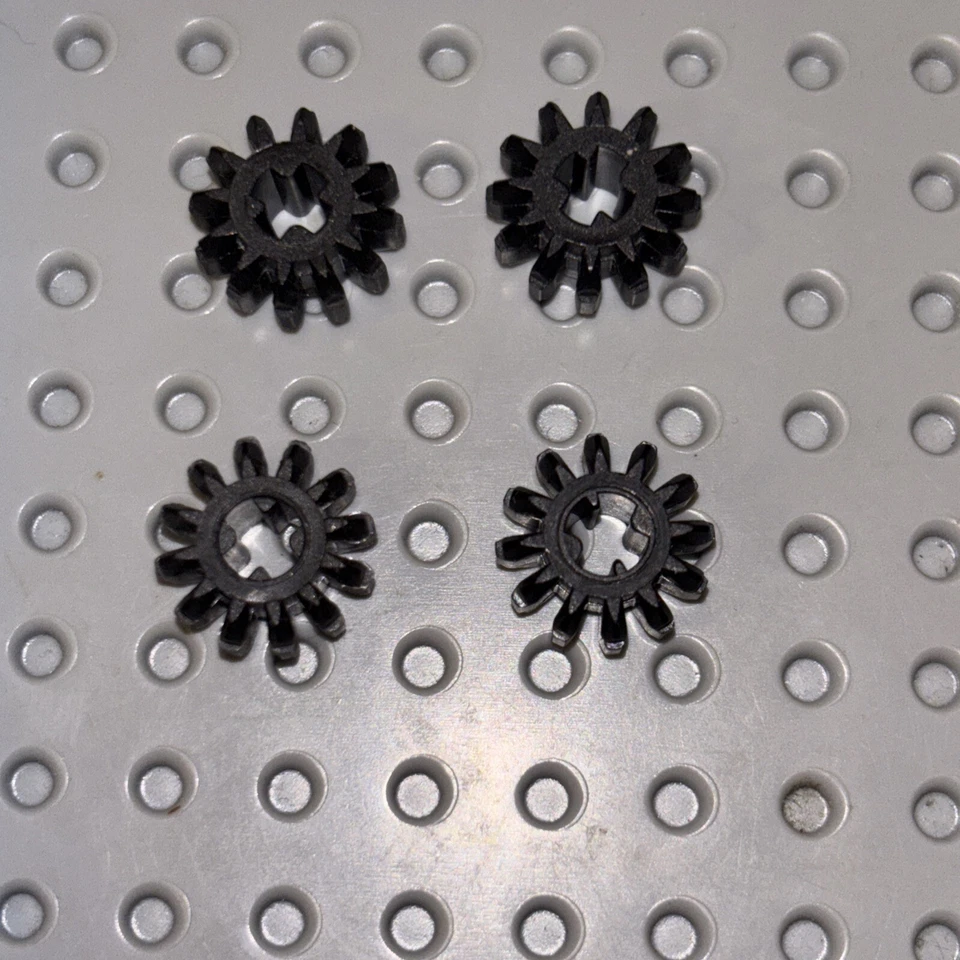 LEGO 32270, photo 1 of 3
