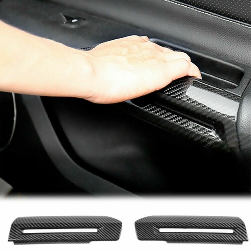 Cubierta de reposabrazos de puerta interior de fibra de carbono para Ford Mustang 2015-2025 - Imagen 4 de 9