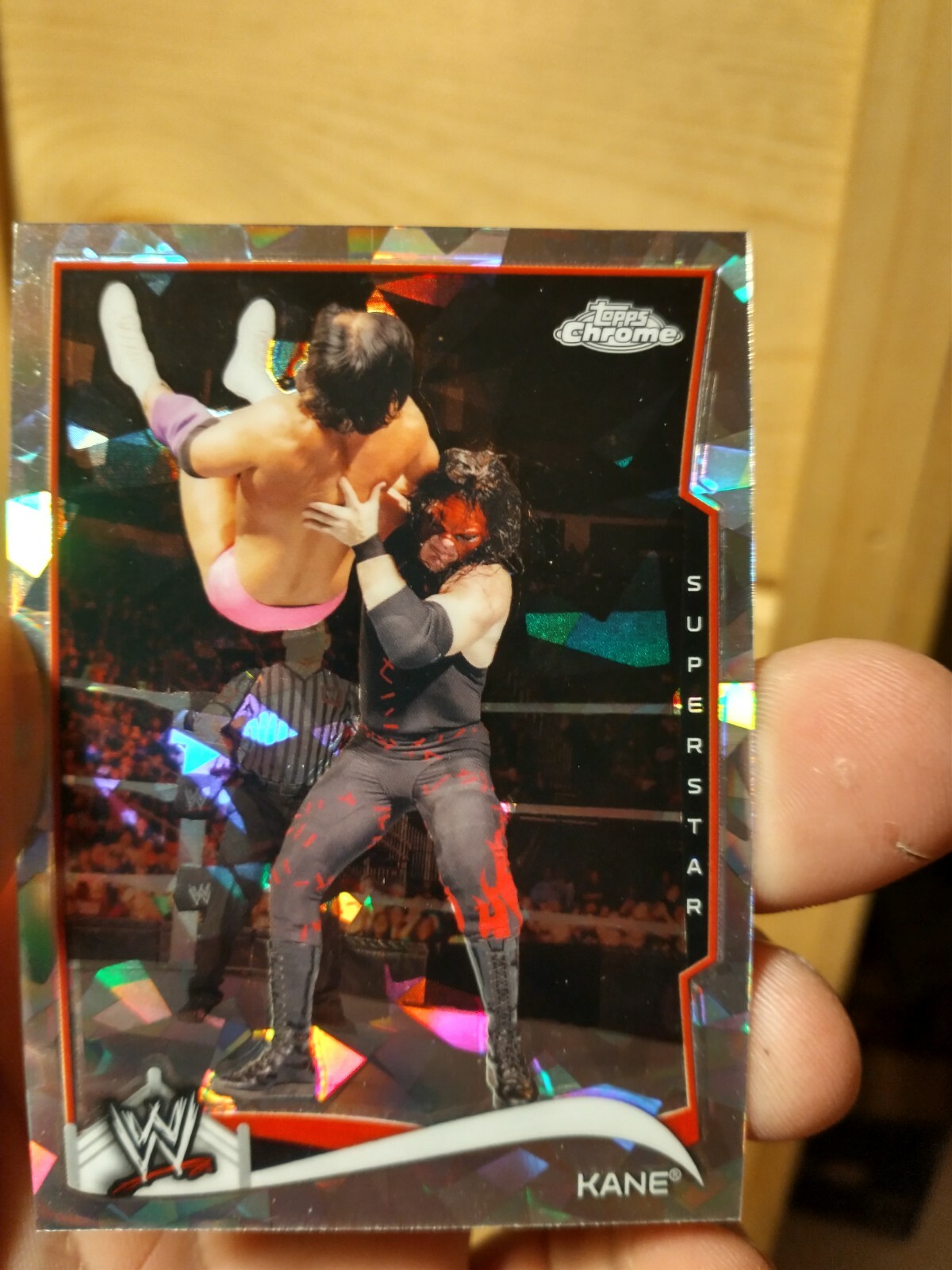 2014 WWE Topps Chrome Kane Atomic Refractor