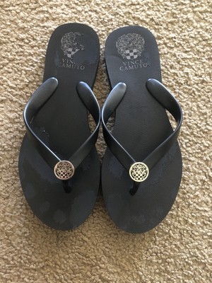 vince camuto flip flops