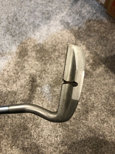 Vintage Walter Hagen Performer Putter 35" Steel Shaft Right Handed, Used - Picture 3 of 7