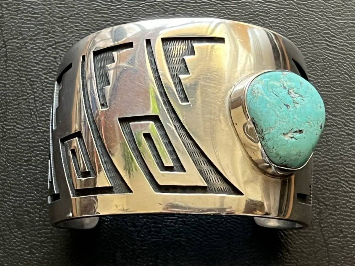 HOPI Lawrence Saufkie 1970's Turquoise Wide Bangle Hopi