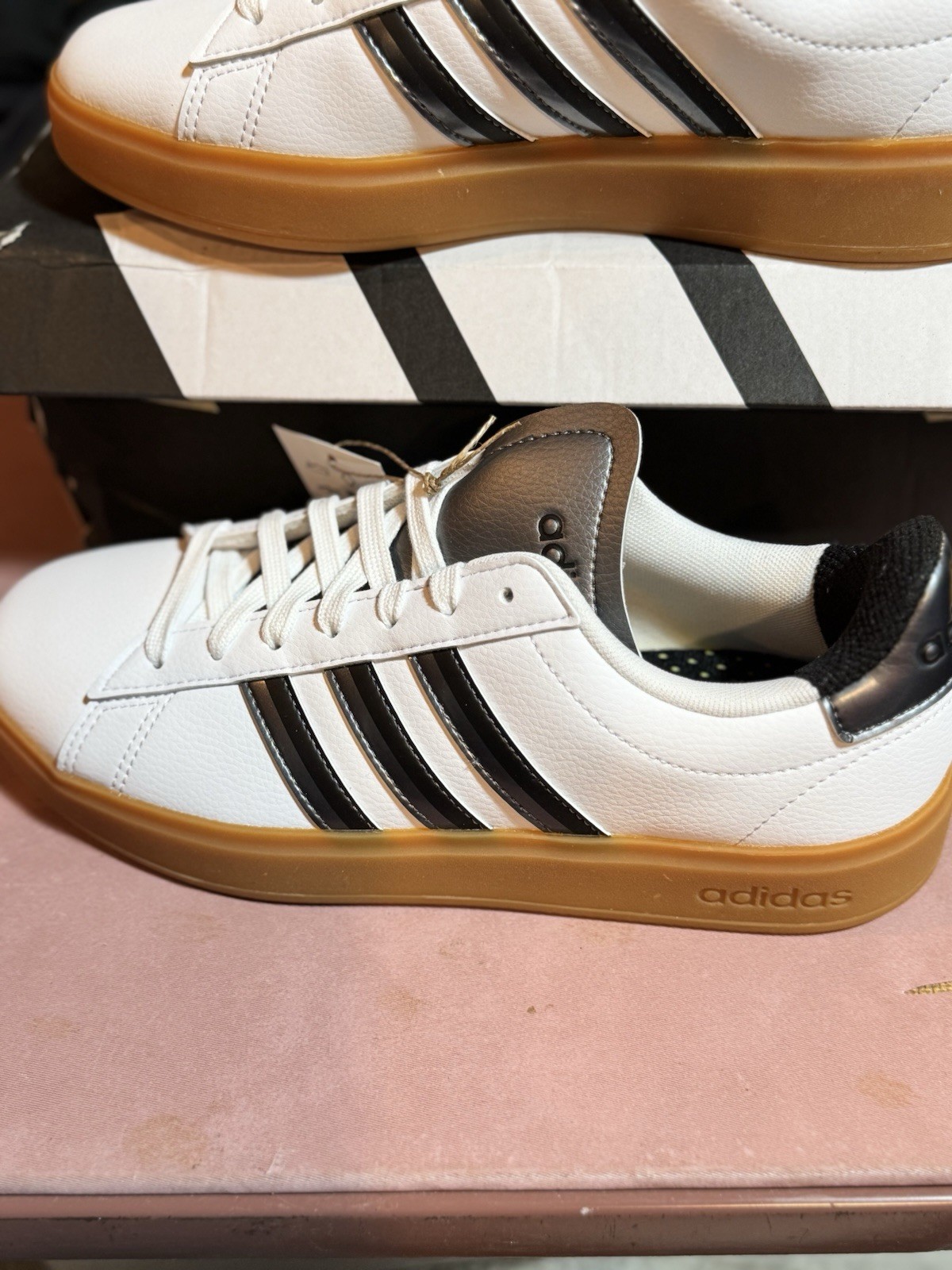 SAOLA Adidas Grand Court 2.0 bianco nero suola in gomma donna taglia 7