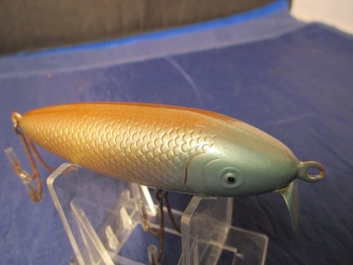 VINTAGE MAGIC MINNOW METAL FISHING LURE C1934 REPAINT NICE COLLECTIBLE