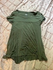 So Juniors Size XS Open Shoulder Twist Flowy Top