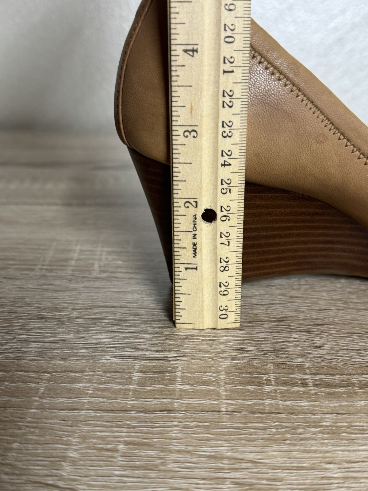 Tory Burch Size 8M Tan Leather Peep-Toe Wedge Pumps thumbnail 11