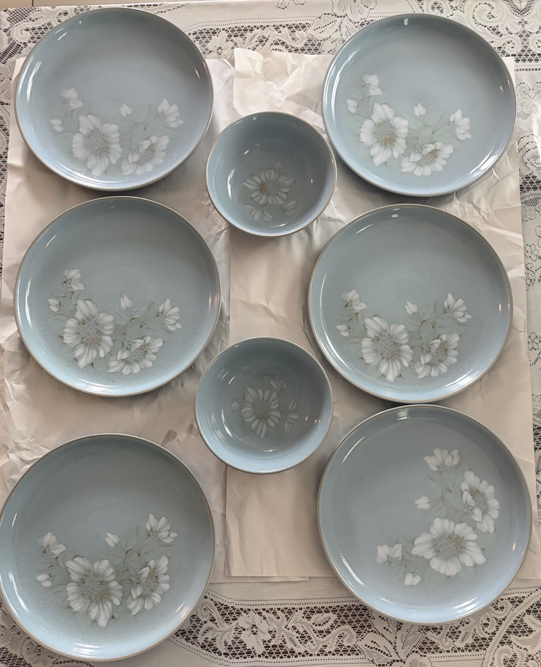 Denby Blue Dawn Handmade Stoneware Floral  Eight-Piece Dinner Set England