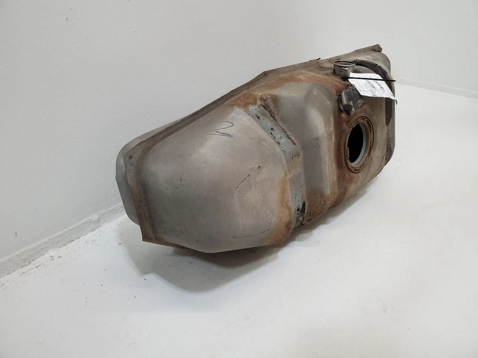 1997-2002 CHEVROLET S10 S15 SONOMA Fuel Tank Excluding Crew Cab Long Box 18 Gal - Image 3 of 4