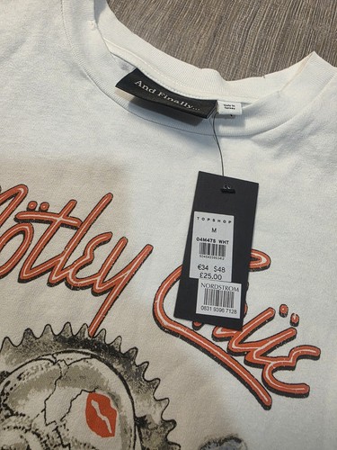 NWT Topshop Motley Crue White Graphic Tee And Finally New With Tags Med - Picture 3 of 4