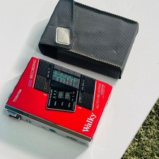 TOSHIBA Walky KT-RS30 Cassette Player Red Vintage Portable Music Player