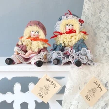 2 Handmade Clothespin Dolls Washpin pals by Shollenbergers Hamburg PA