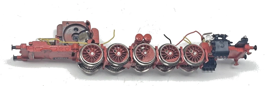 Märklin HO 3309-3308   -- FAHRGESTELL mit RÄDER-BELEUCHTUNG usw. --10/ - Bild 3 von 4