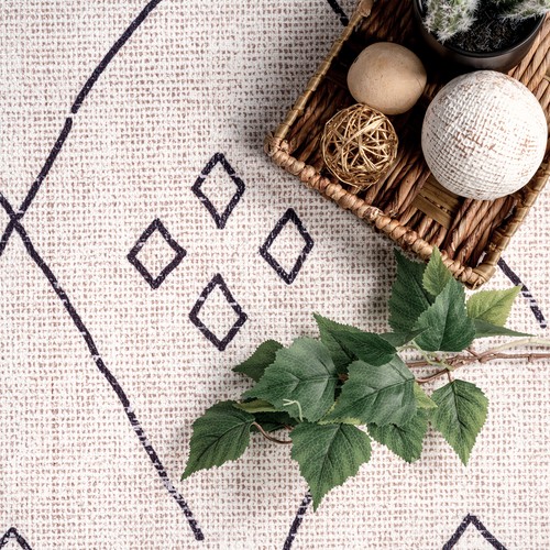 nuLOOM Sydney Machine Washable Diamond Trellis Area Rug in Ivory - Picture 7 of 7