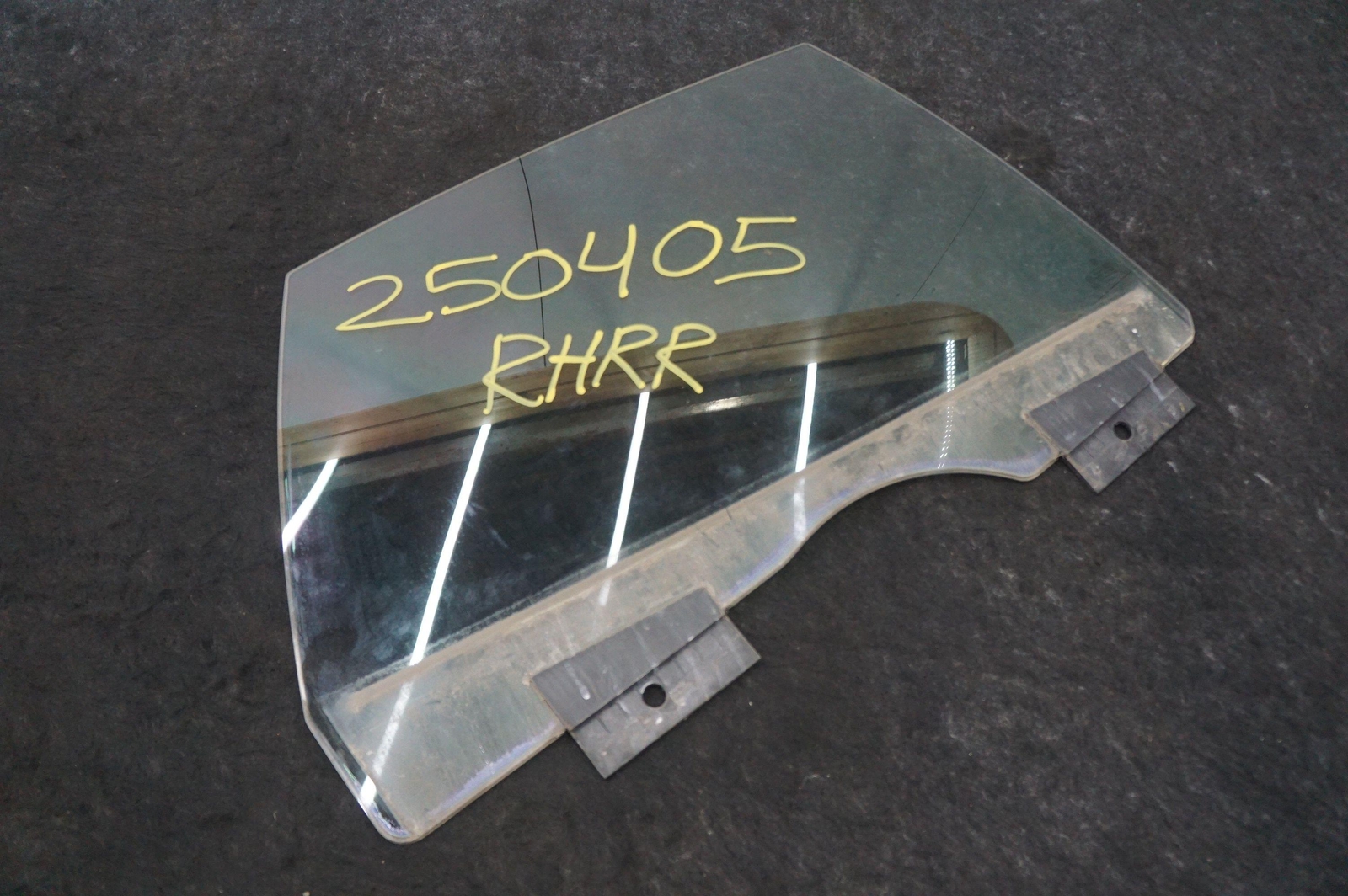 Rear Right Door Window Glass OEM 51357202750 Rolls Royce Ghost Series I 2009-14