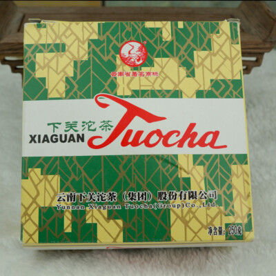 Big Xiao Fa Tuo Cha Tuocha * 2010 Yunnan Xiaguan Puer Ripe Pu'er Tea Boxed 250g