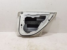 Mercedes-Benz CLA C117 X117 W117 2014 Rechts Tür hinten A1177300205 AUA129070 Mercedes-Benz CLA C117 X117 W117 2014 Rechts Tür hinten A1177300205 AUA129070