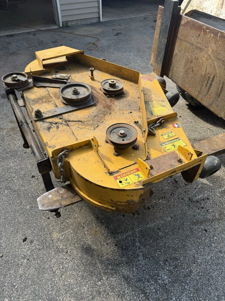 Hustler Super Z 52” Deck - Image 3 of 3