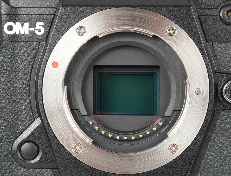 OM-5 Body schwarz 1158 Auslösungen Kaufdatum 2.11.2024 wenig gebraucht - Bild 3 von 4
