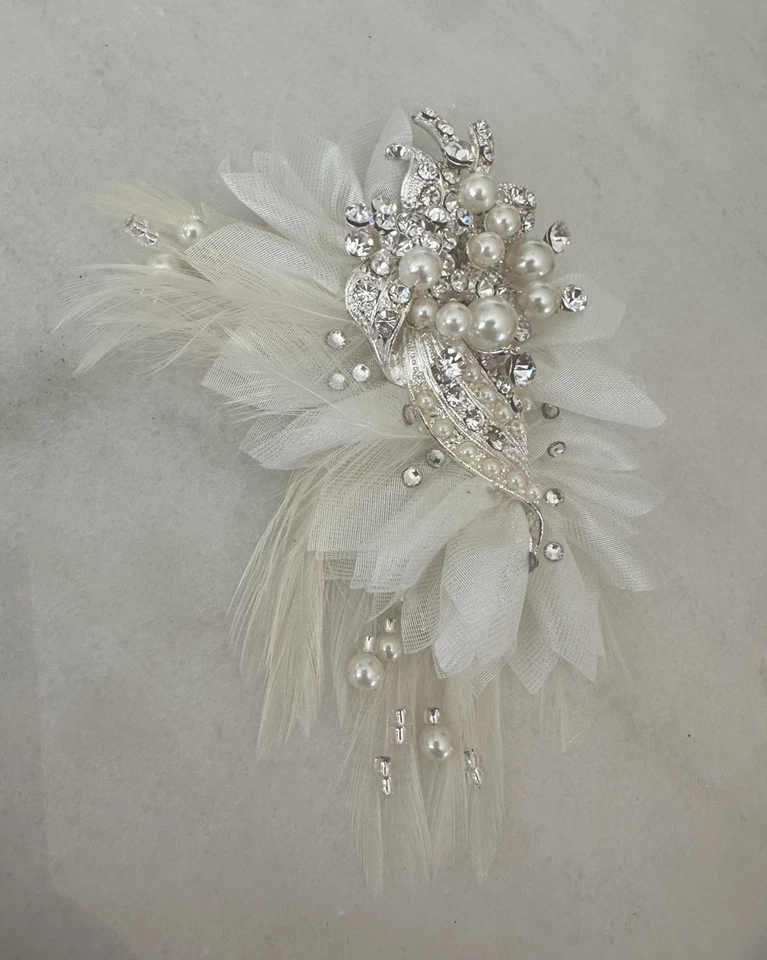 Feather Austrian Crystal Rhinestone Wedding Bridal Hair Comb Clip NEW Handmade - Image 2 of 4